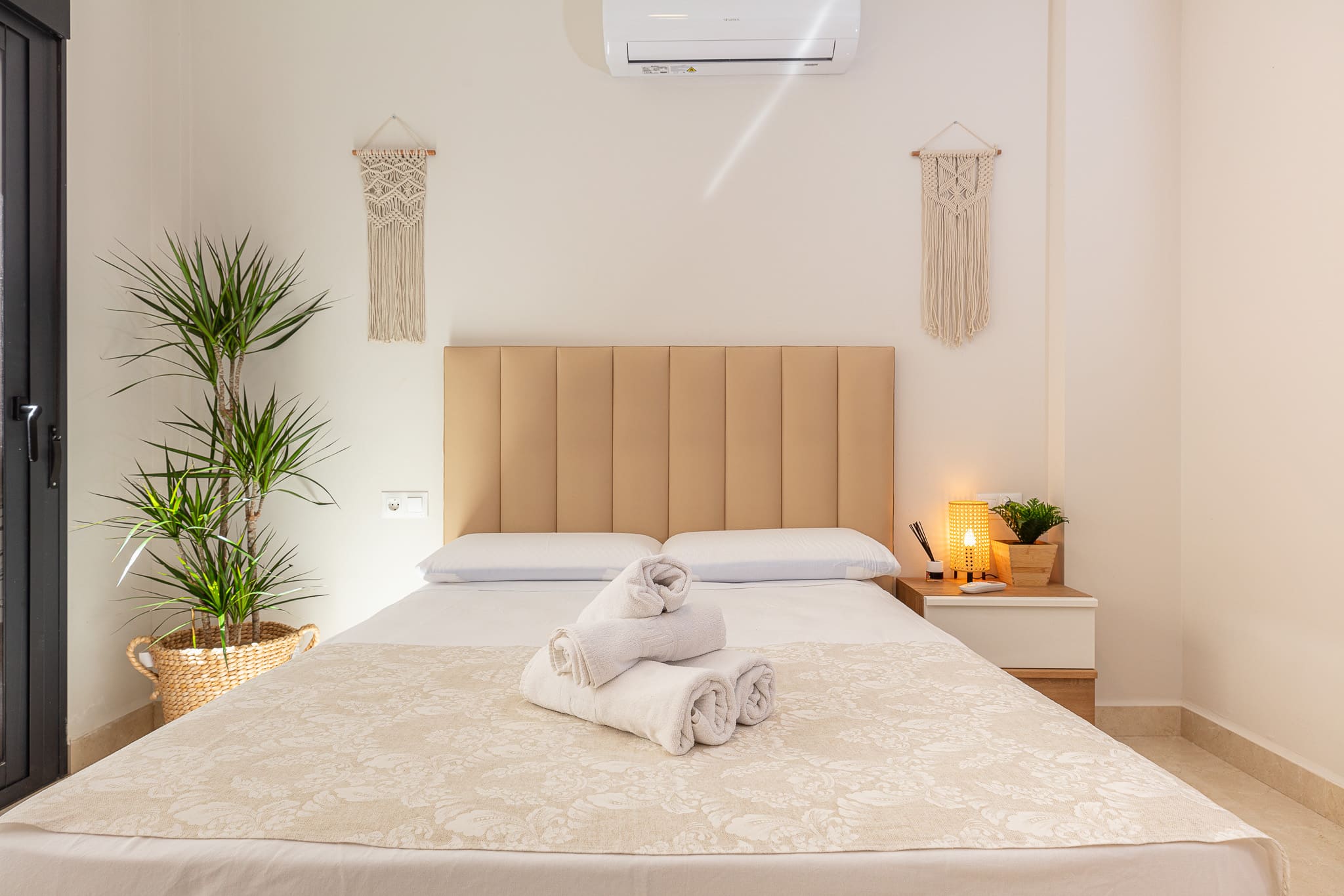 imagen apartamentos lola